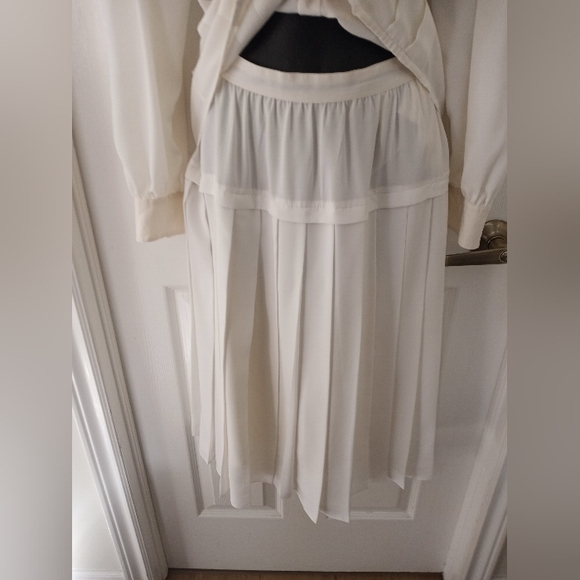 DO NOT PURCHASE! - Picture 2 of 9